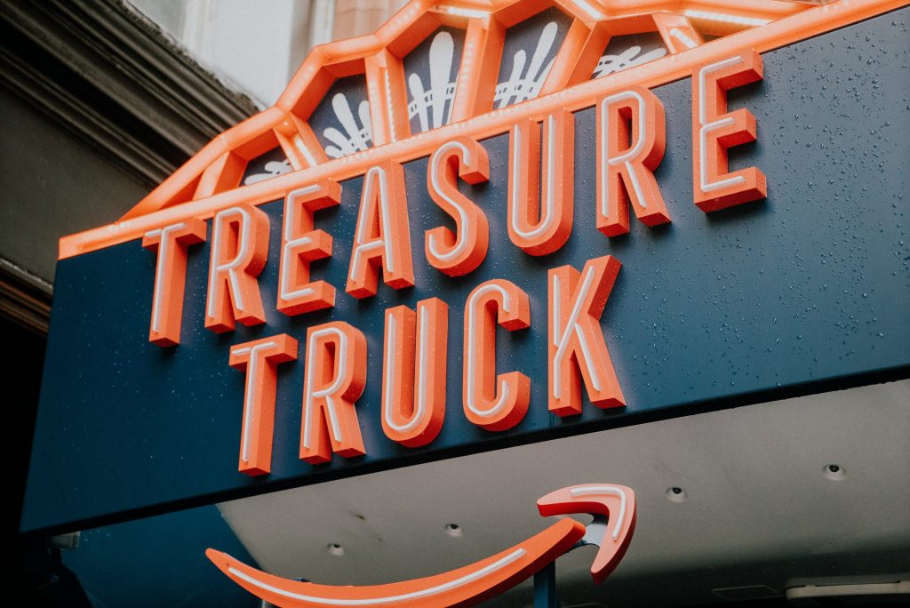 Amazon Treasure Truck Strikeapose