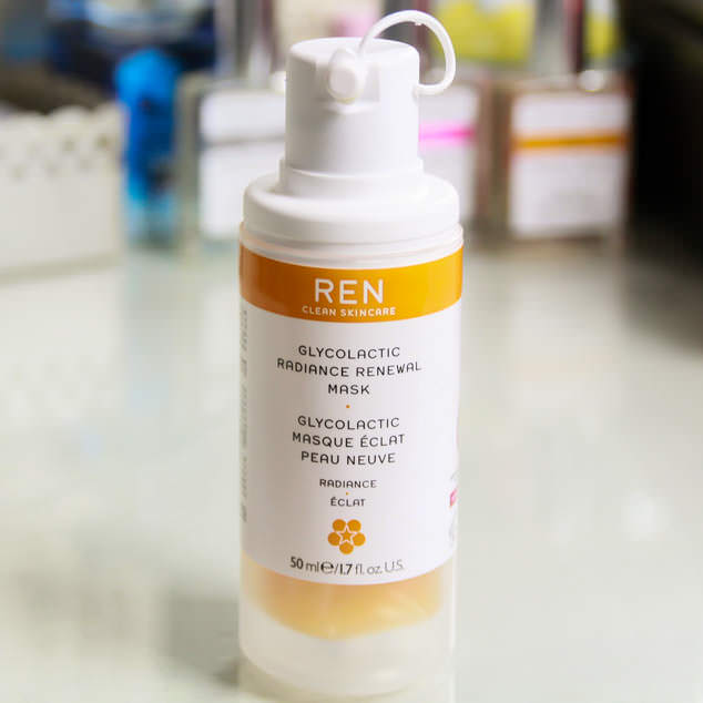 REN Glycolactic Radiance Renewal Mask Review