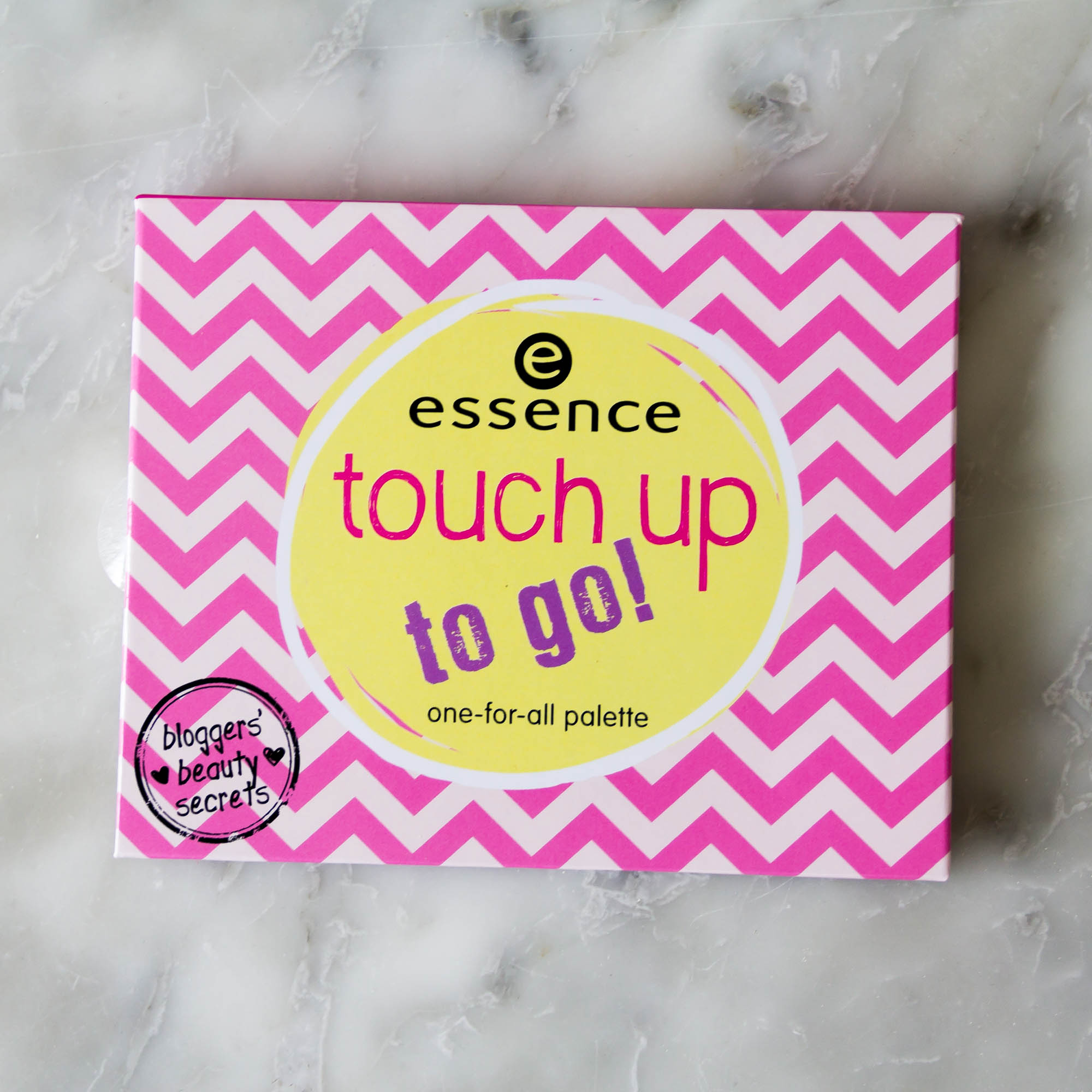 essence cosmetics touch up to go one for all palette