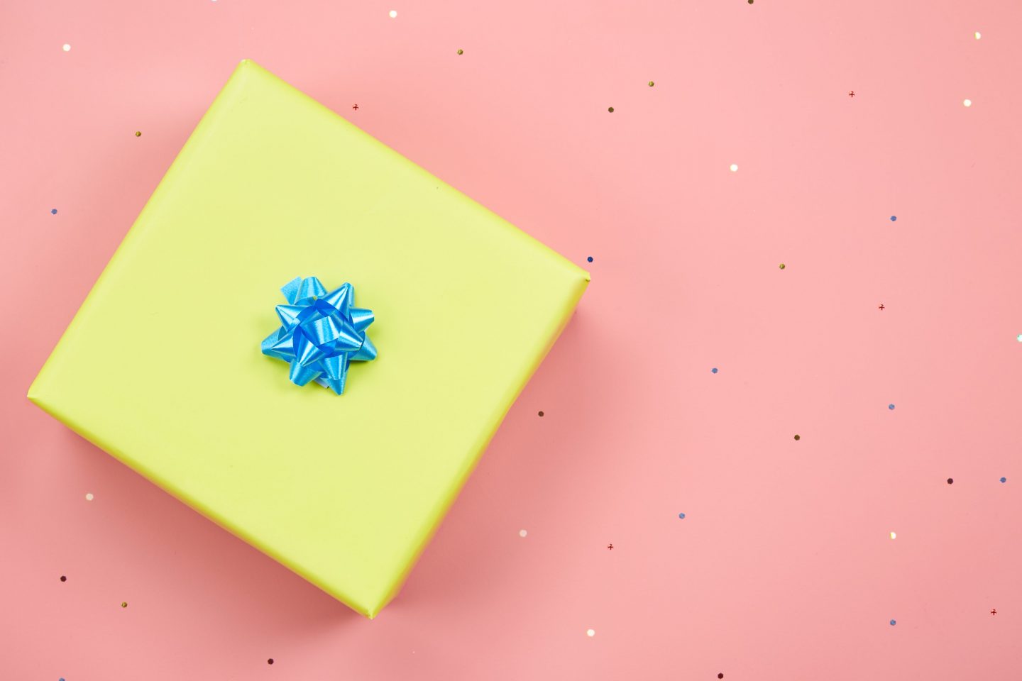 How to save money on celebrations 1