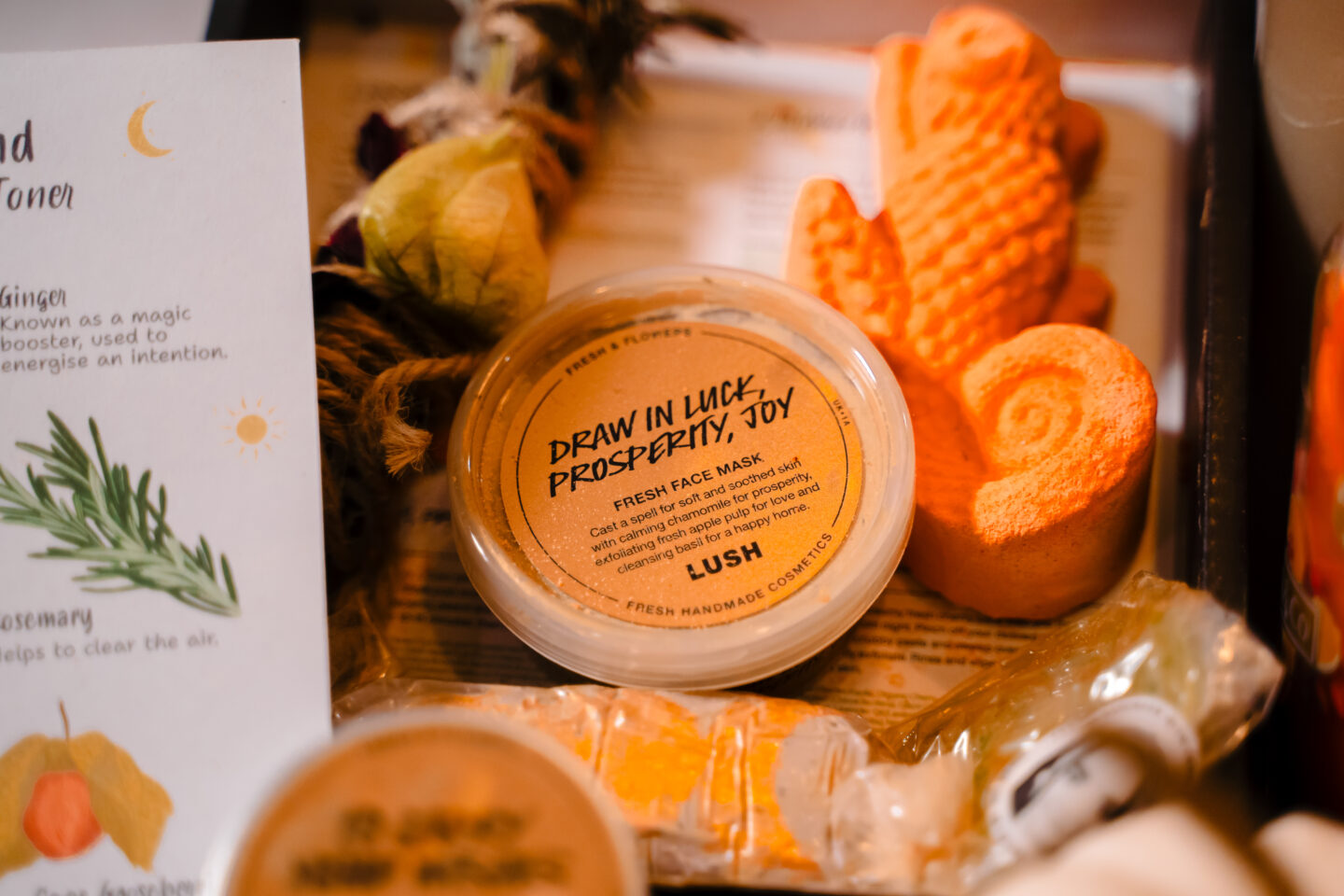 Lush Fresh & Flowers