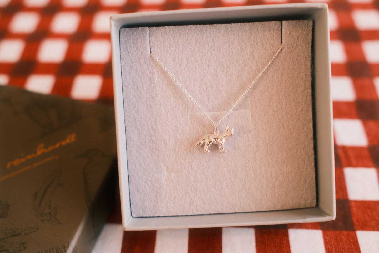 Thoughtful Gifting: A Curated Christmas Guide for Everyone You Love 10