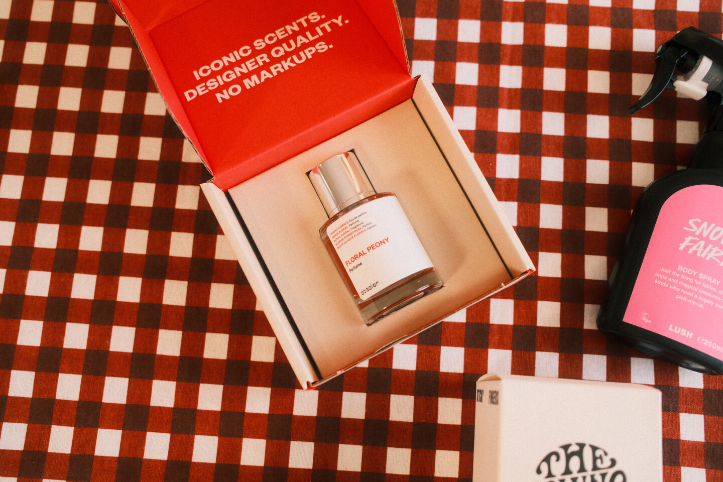 Thoughtful Gifting: A Curated Christmas Guide for Everyone You Love 23