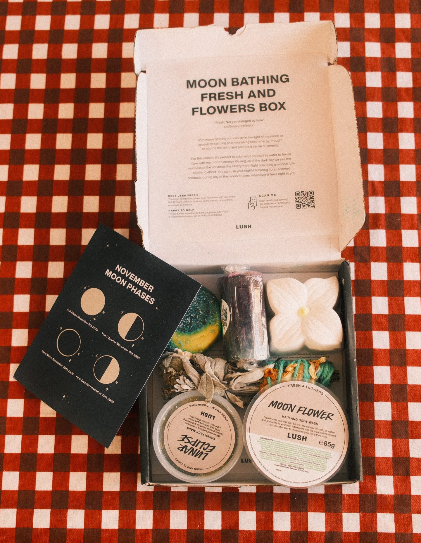 Thoughtful Gifting: A Curated Christmas Guide for Everyone You Love 46